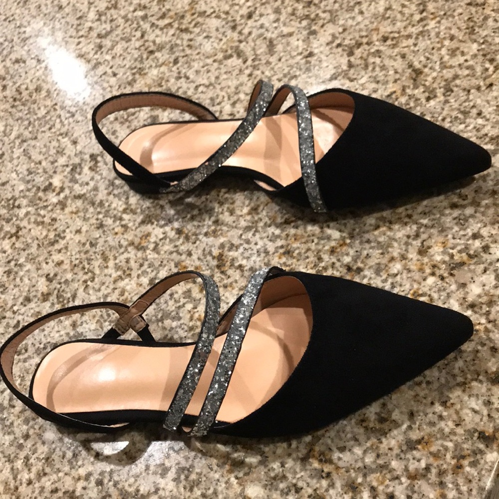 Black shoes size EUR35